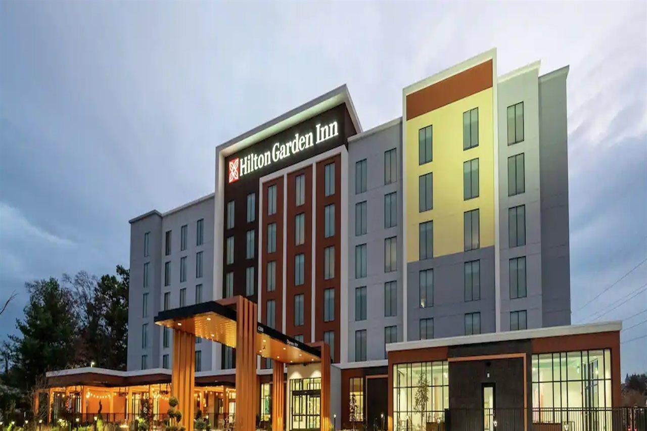 Hilton Garden Inn Pomona, Ca Eksteriør billede