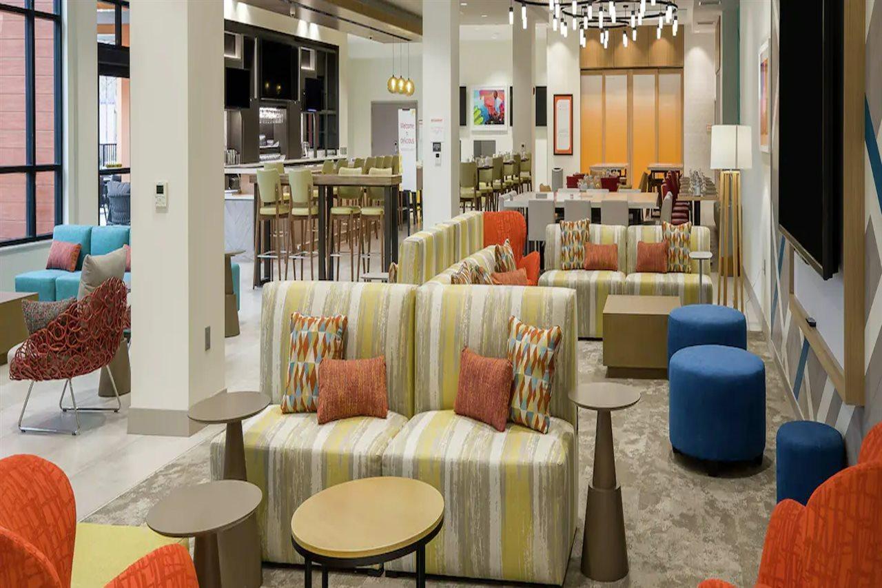Hilton Garden Inn Pomona, Ca Eksteriør billede